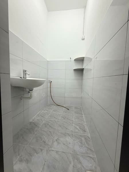 Rumah Teres 1-Tingkat untuk Disewa di Taman Keenways (Bukit Mertajam) - Roy Kuak - Bathroom - PropertyGuru.com.my