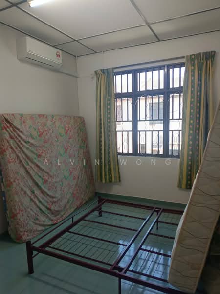 2-storey Terraced House for Rent in Bandar Pengkalan Indah (Ipoh) - Alvin Wong - Bedroom - PropertyGuru.com.my