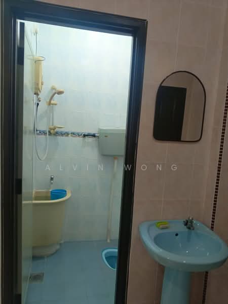 2-storey Terraced House for Rent in Bandar Pengkalan Indah (Ipoh) - Alvin Wong - Bathroom - PropertyGuru.com.my