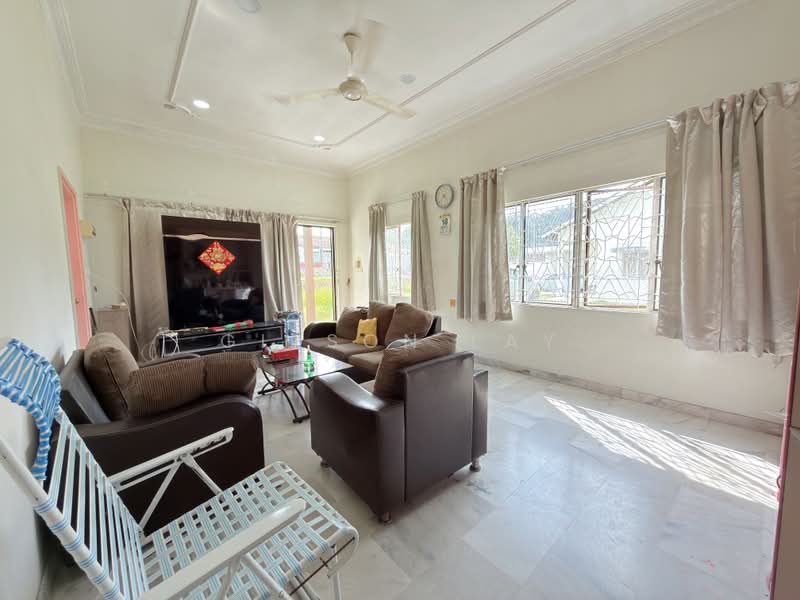 Semi-Detached House for Sale in Taman Sunrise (Kluang) - Gipson Lay - PropertyGuru.com.my