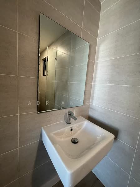 Servis Apartment untuk Disewa di SouthPlace Residences @ Tropicana Metropark - Adrian Goh - Bathroom - PropertyGuru.com.my