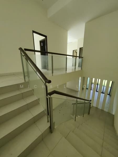 Semi-Detached House for Sale in Taman Bayu Puteri (Johor Bahru) - Michael Low - PropertyGuru.com.my