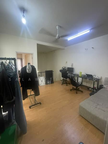 Terraced House for Rent in Alam Impian Ttdi (Shah Alam) - Salawati Busro - Living Room - PropertyGuru.com.my