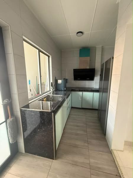 Townhouse for Sale in Johor Bahru (Johor) - Eddie Lai - Kitchen - PropertyGuru.com.my