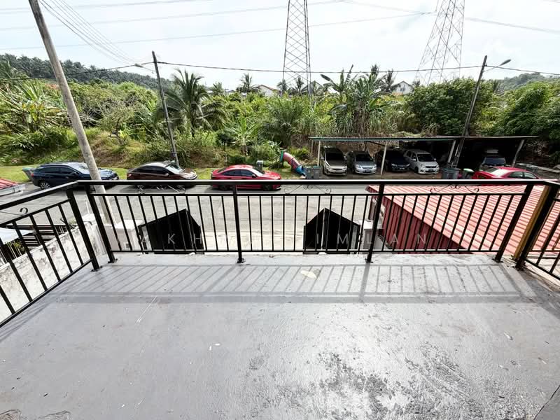 Rumah Teres 2-Tingkat untuk Dijual di Taman Scientex Kulai (Sedenak) - Fakhrul Imlan - Exterior - PropertyGuru.com.my