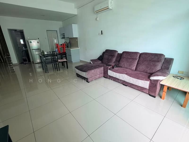 Servis Apartment untuk Disewa di Palazio - Hong Charng Lee - Living Room - PropertyGuru.com.my