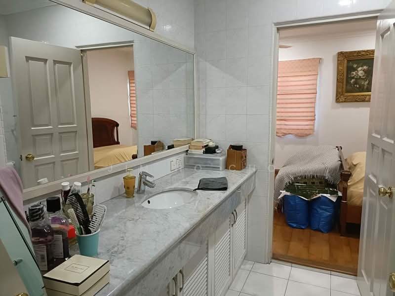 Bungalow House untuk Dijual di Damansara Heights (Kuala Lumpur) - Jim Ho Cho - Bathroom - PropertyGuru.com.my