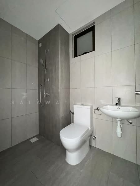 Servis Apartment untuk Disewa di Dian Residency - Salawati Busro - Bathroom - PropertyGuru.com.my