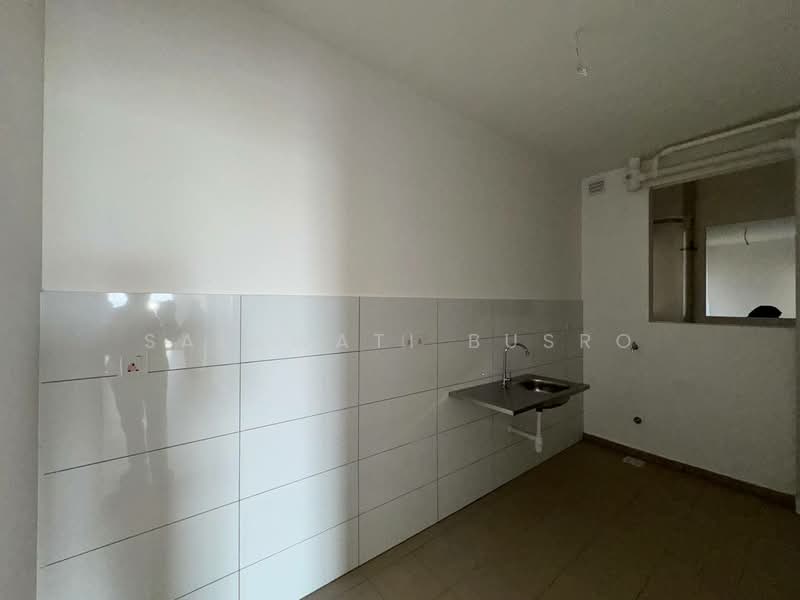Servis Apartment untuk Disewa di Dian Residency - Salawati Busro - Kitchen - PropertyGuru.com.my