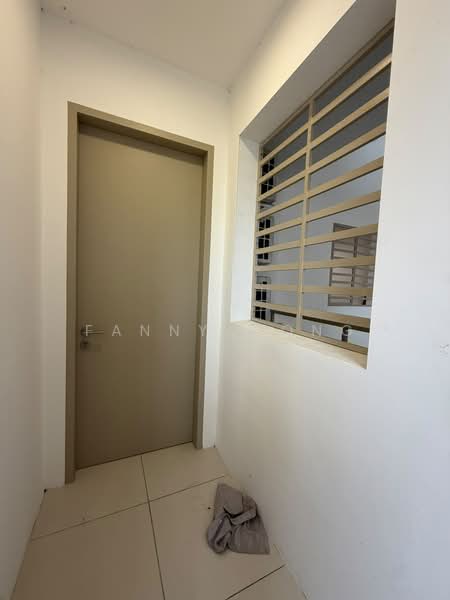 Pangsapuri untuk Disewa di Vivo Executive Apartment - Fanny Wong - Entrance - PropertyGuru.com.my