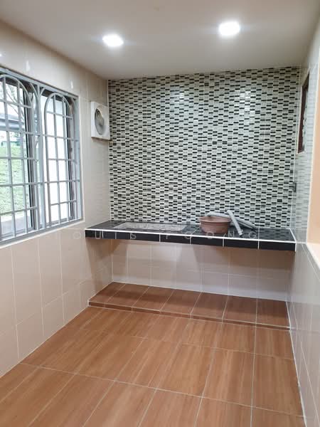Rumah Teres 2-Tingkat untuk Dijual di Bandar Menjalara (Kuala Lumpur) - Louis Foong - Kitchen - PropertyGuru.com.my