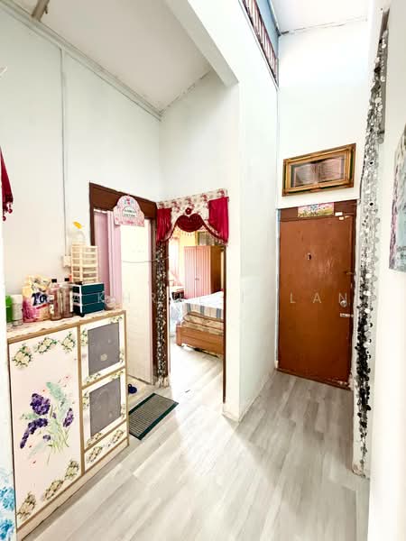 Rumah Banglo untuk Dijual di Bandar Penawar (Kota Tinggi) - Fakhrul Imlan - Corridor - PropertyGuru.com.my