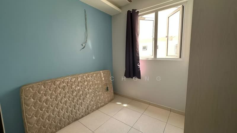 Pangsapuri untuk Dijual di Perdana Park - Ken Chong - Bedroom - PropertyGuru.com.my
