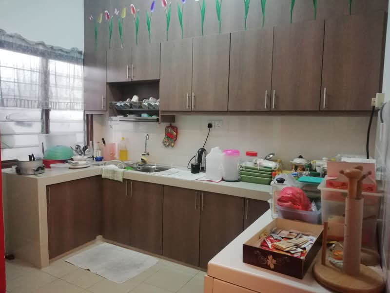 2-storey Terraced House for Sale in Semenyih (Selangor) - Rosli Hamid - Kitchen - PropertyGuru.com.my