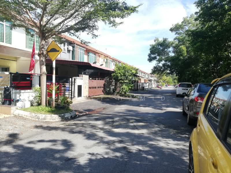 2-storey Terraced House for Sale in Semenyih (Selangor) - Rosli Hamid - Exterior - PropertyGuru.com.my