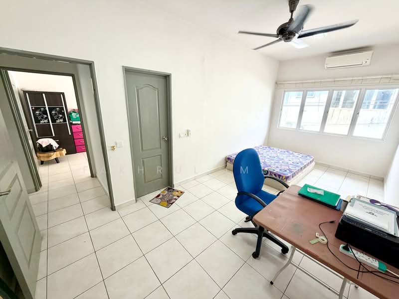 Rumah Teres 2 Tingkat untuk Dijual di Kulai (Johor) - Fakhrul Imlan - Bedroom - PropertyGuru.com.my