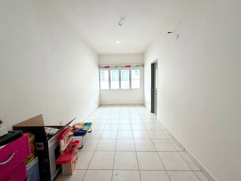 Rumah Teres 2 Tingkat untuk Dijual di Kulai (Johor) - Fakhrul Imlan - Living Room - PropertyGuru.com.my