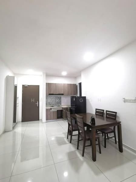 Kediaman Servis untuk Dijual di Country Garden Central Park - Herry Goh - Kitchen - PropertyGuru.com.my