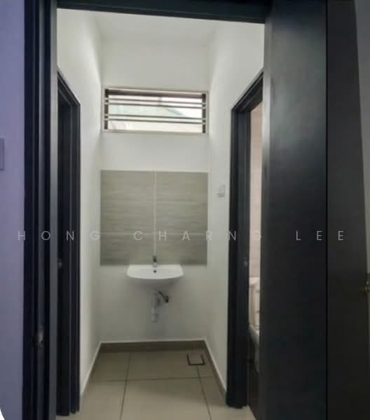 Rumah Teres 2-Tingkat untuk Disewa di Johor Bahru (Johor) - Hong Charng Lee - Bathroom - PropertyGuru.com.my