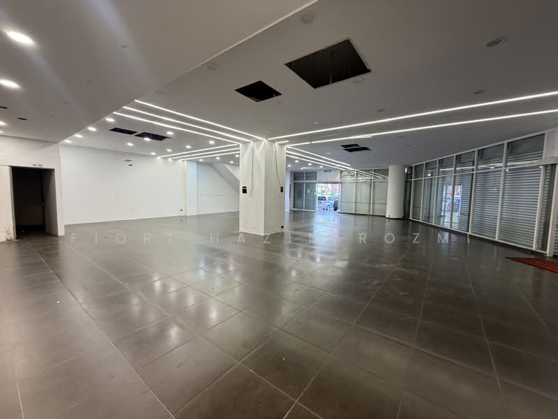 Shop / Office for Rent in Taman Tasik Damai (Sungai Besi) - Fiqri Hazim Rozmi - Interior - PropertyGuru.com.my