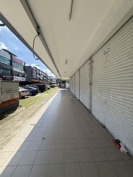 Shop / Office for Rent in Taman Tasik Damai (Sungai Besi) - Fiqri Hazim Rozmi - Exterior - PropertyGuru.com.my