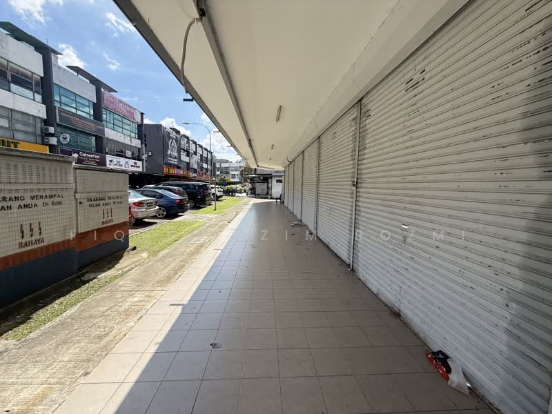 Shop / Office for Rent in Taman Tasik Damai (Sungai Besi) - Fiqri Hazim Rozmi - Exterior - PropertyGuru.com.my