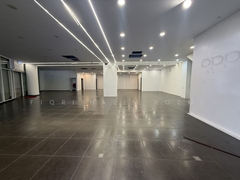 Shop / Office for Rent in Taman Tasik Damai (Sungai Besi) - Fiqri Hazim Rozmi - Interior - PropertyGuru.com.my
