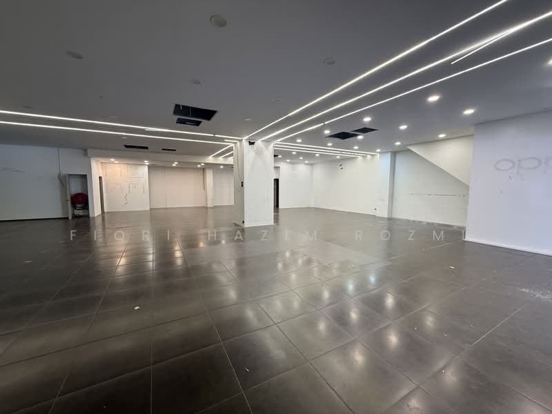 Shop / Office for Rent in Taman Tasik Damai (Sungai Besi) - Fiqri Hazim Rozmi - Interior - PropertyGuru.com.my