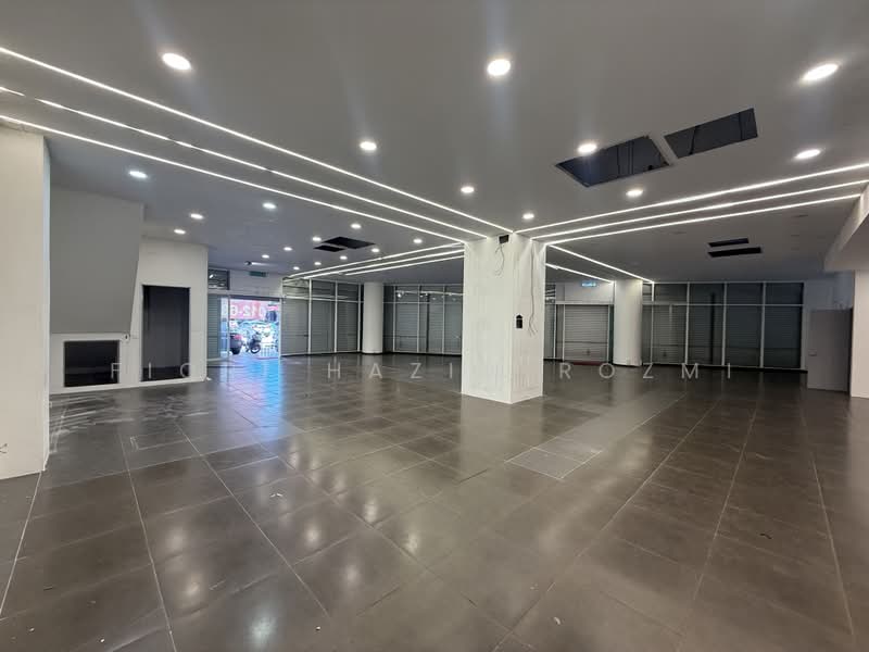 Shop / Office for Rent in Taman Tasik Damai (Sungai Besi) - Fiqri Hazim Rozmi - Interior - PropertyGuru.com.my