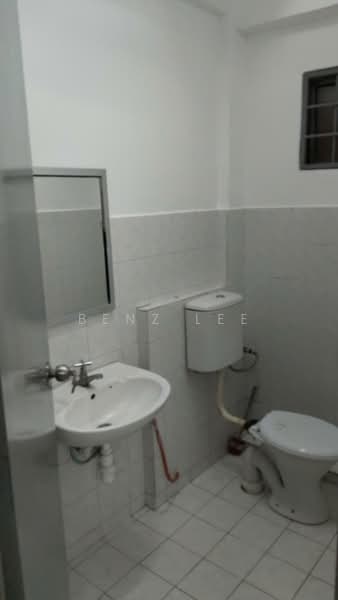 Flat for Sale at Fortune Court - Benz Lee - PropertyGuru.com.my