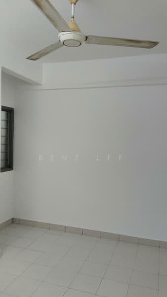 Flat for Sale at Fortune Court - Benz Lee - PropertyGuru.com.my