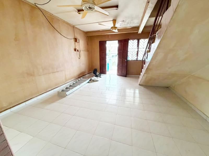 2-storey Terraced House for Sale in Taman Johor Jaya (Johor Bahru) - Calvin Lee - PropertyGuru.com.my