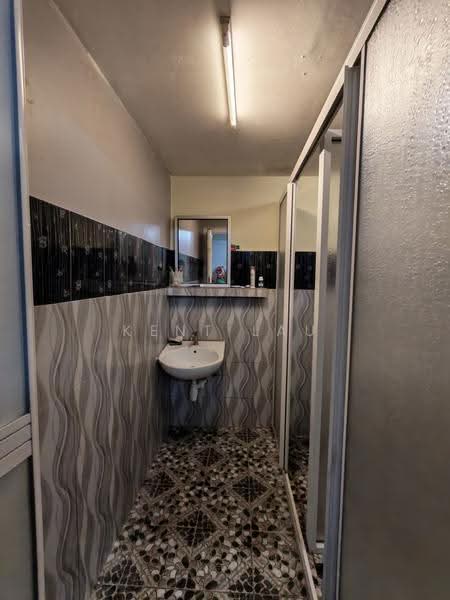 Townhouse for Sale in Taman Impian (Jalan Ipoh) - Kent Lau - Bathroom - PropertyGuru.com.my