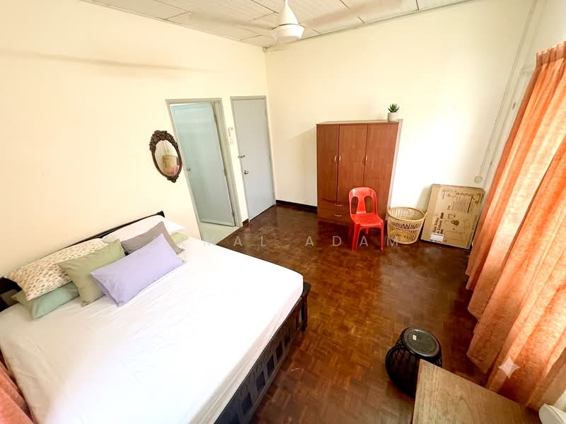 Bungalow for Sale in Seksyen 14 (Petaling Jaya) - Akmal Adam - Bedroom - PropertyGuru.com.my