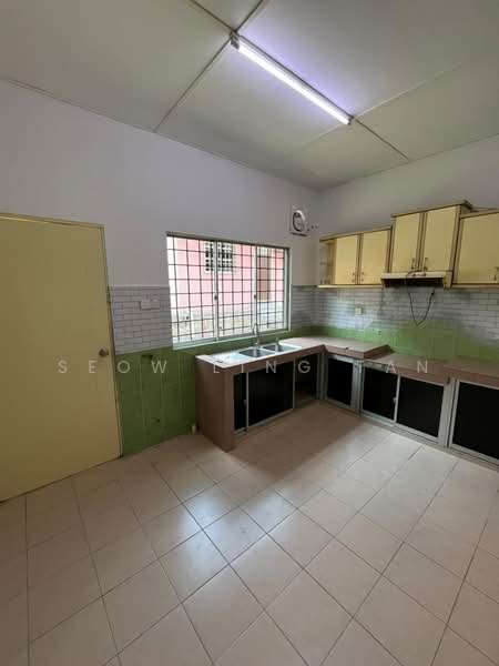 2-storey Terraced House for Rent in Usj 22 (Subang Jaya) - Seow Ling Tan - Kitchen - PropertyGuru.com.my