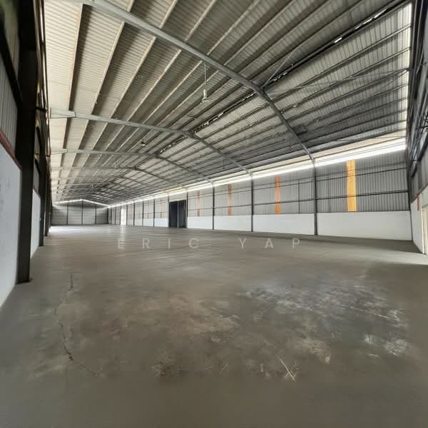 Detached Factory for Rent in Kawasan Perindustrian Olak Lempit (Banting) - Eric Yap - Interior - PropertyGuru.com.my