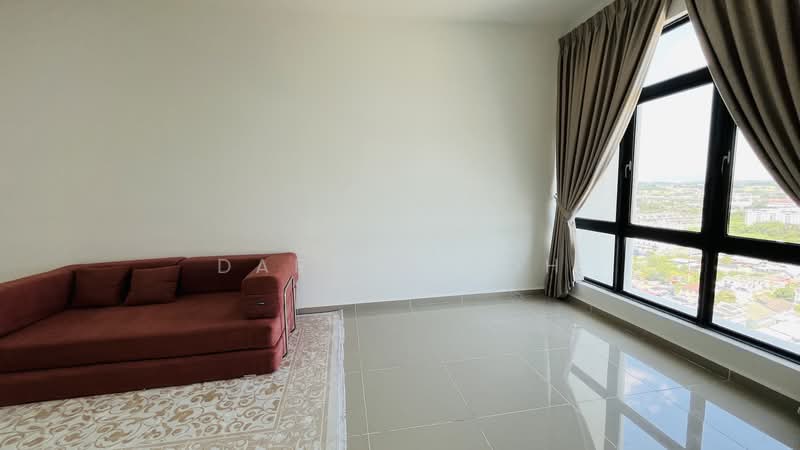 Servis Apartment untuk Disewa di Serviced Residence @ The Louvre @ Country Heights - Darren Toh - Living Room - PropertyGuru.com.my
