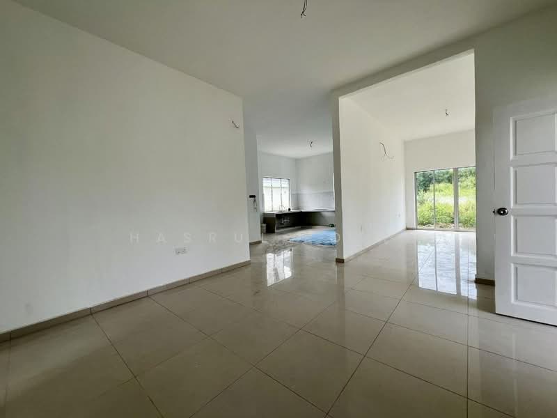 Bungalow House for Sale in Jitra (Kedah) - Hasrul Rosli - Living Room - PropertyGuru.com.my