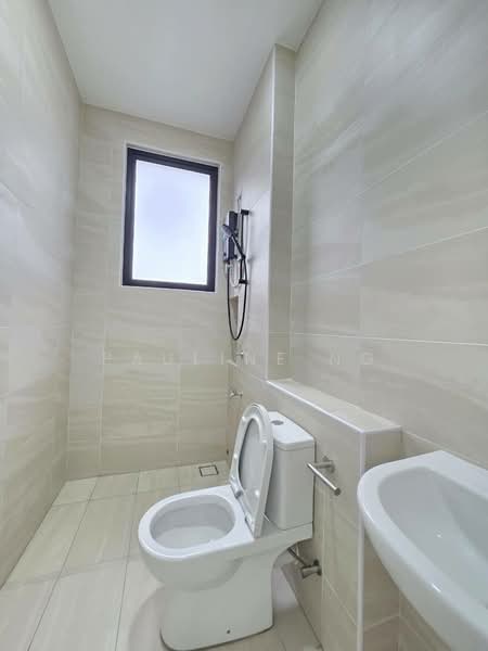 Rumah Kluster untuk Disewa di Taman Ekoflora (Johor Bahru) - Pauline Ng - Bathroom - PropertyGuru.com.my