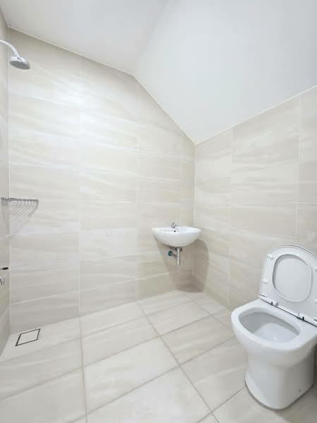 Rumah Kluster untuk Disewa di Taman Ekoflora (Johor Bahru) - Pauline Ng - Bathroom - PropertyGuru.com.my