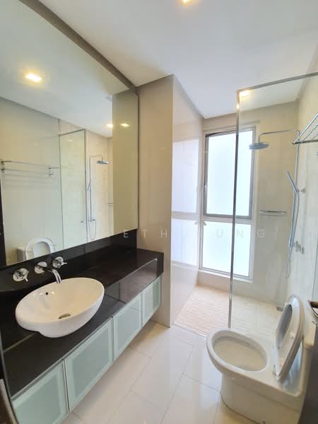 Rumah Berkembar untuk Dijual di Seri Tanjung Pinang (Tanjung Tokong) - Kenneth Kung - Bathroom - PropertyGuru.com.my
