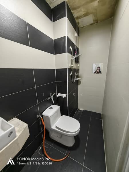 Service Residence for Sale at D'Secret Garden (Pangsapuri Kempas Indah) - Leo SK - PropertyGuru.com.my