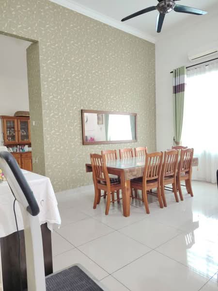 Rumah Banglo untuk Dijual di Sungai Petani (Kedah) - Hasrul Rosli - Dining Room - PropertyGuru.com.my