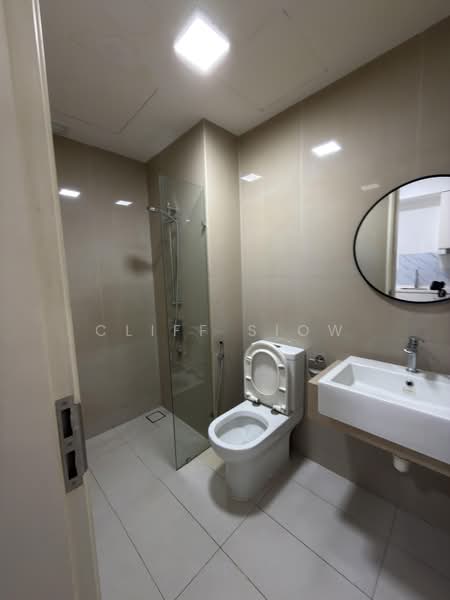 Service Residence for Rent at Southlink - Cliff Siow - Bathroom - PropertyGuru.com.my