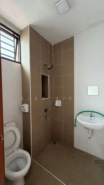 Rumah Teres untuk Disewa di Bandar Dato Onn (Tebrau) - Alex Sieh - PropertyGuru.com.my