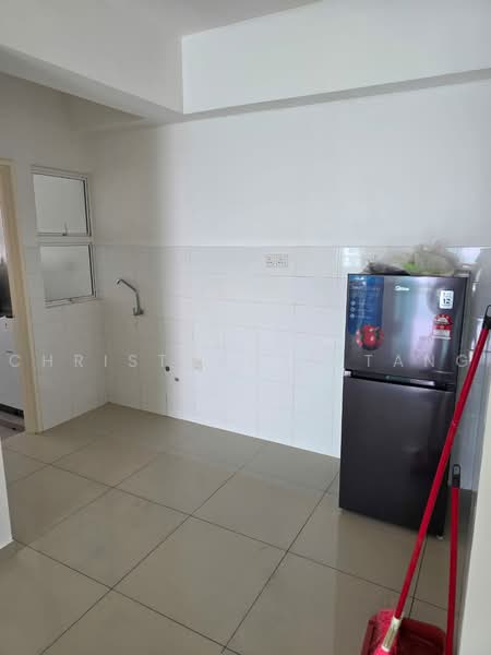 Kondominium untuk Dijual di The Zest @ Kinrara 9 - Christopher Tang - Kitchen - PropertyGuru.com.my