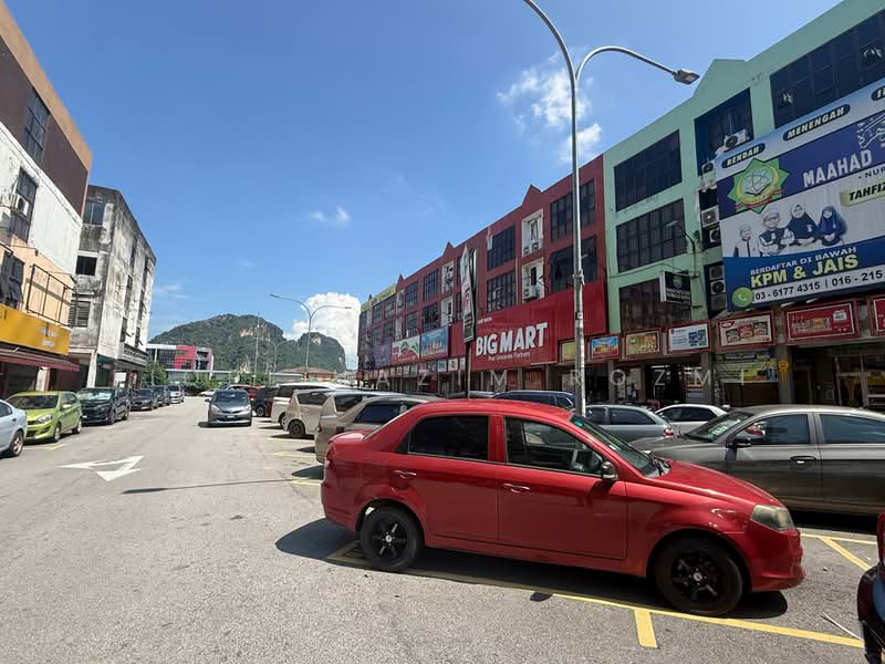 Shop / Office untuk Disewa di Gombak (Selangor) - Fiqri Hazim Rozmi - Exterior - PropertyGuru.com.my