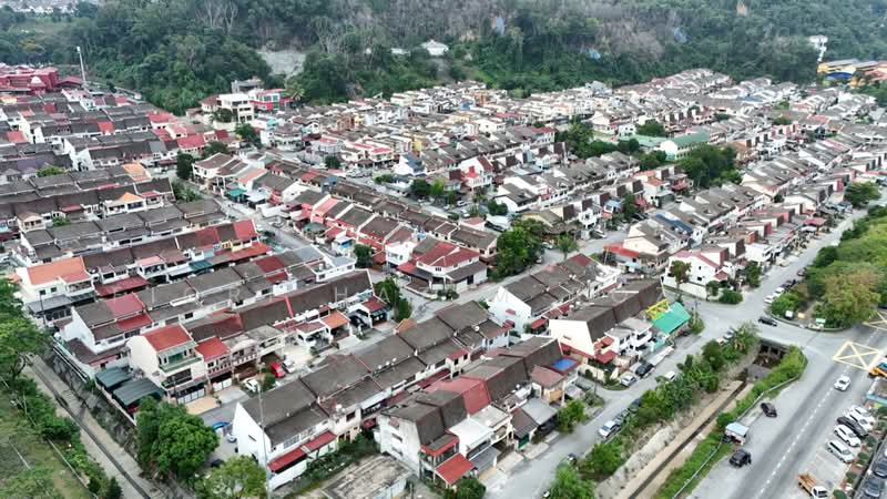 Shop / Office untuk Disewa di Gombak (Selangor) - Fiqri Hazim Rozmi - Exterior - PropertyGuru.com.my
