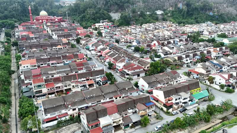 Shop / Office untuk Disewa di Gombak (Selangor) - Fiqri Hazim Rozmi - Exterior - PropertyGuru.com.my