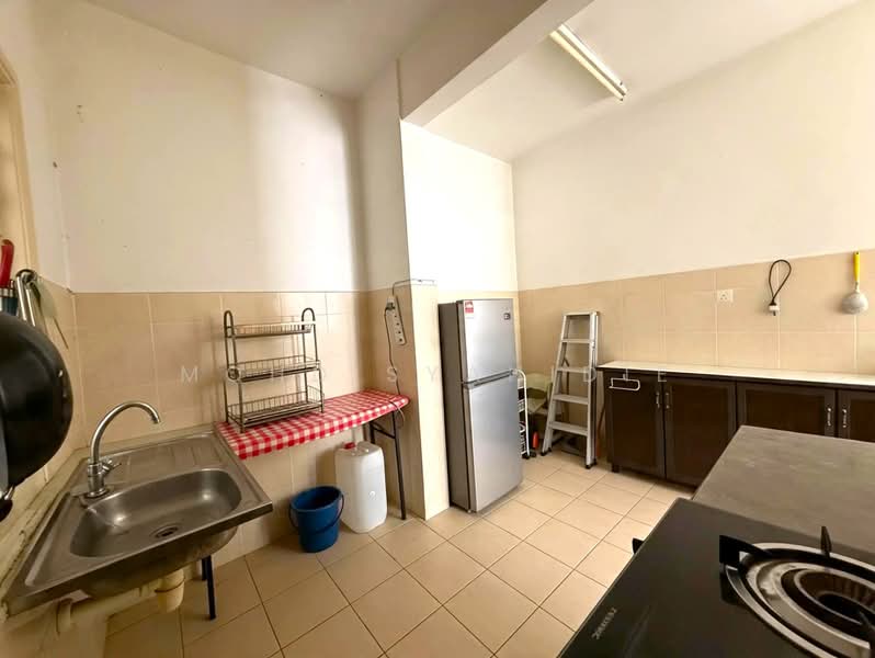 Kondominium untuk Dijual di Kristal Heights - Mohd Syahidie - Kitchen - PropertyGuru.com.my